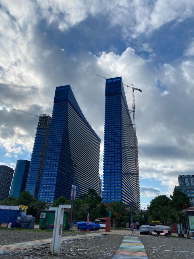 Orbi City Sea View Батуми Екстериор снимка